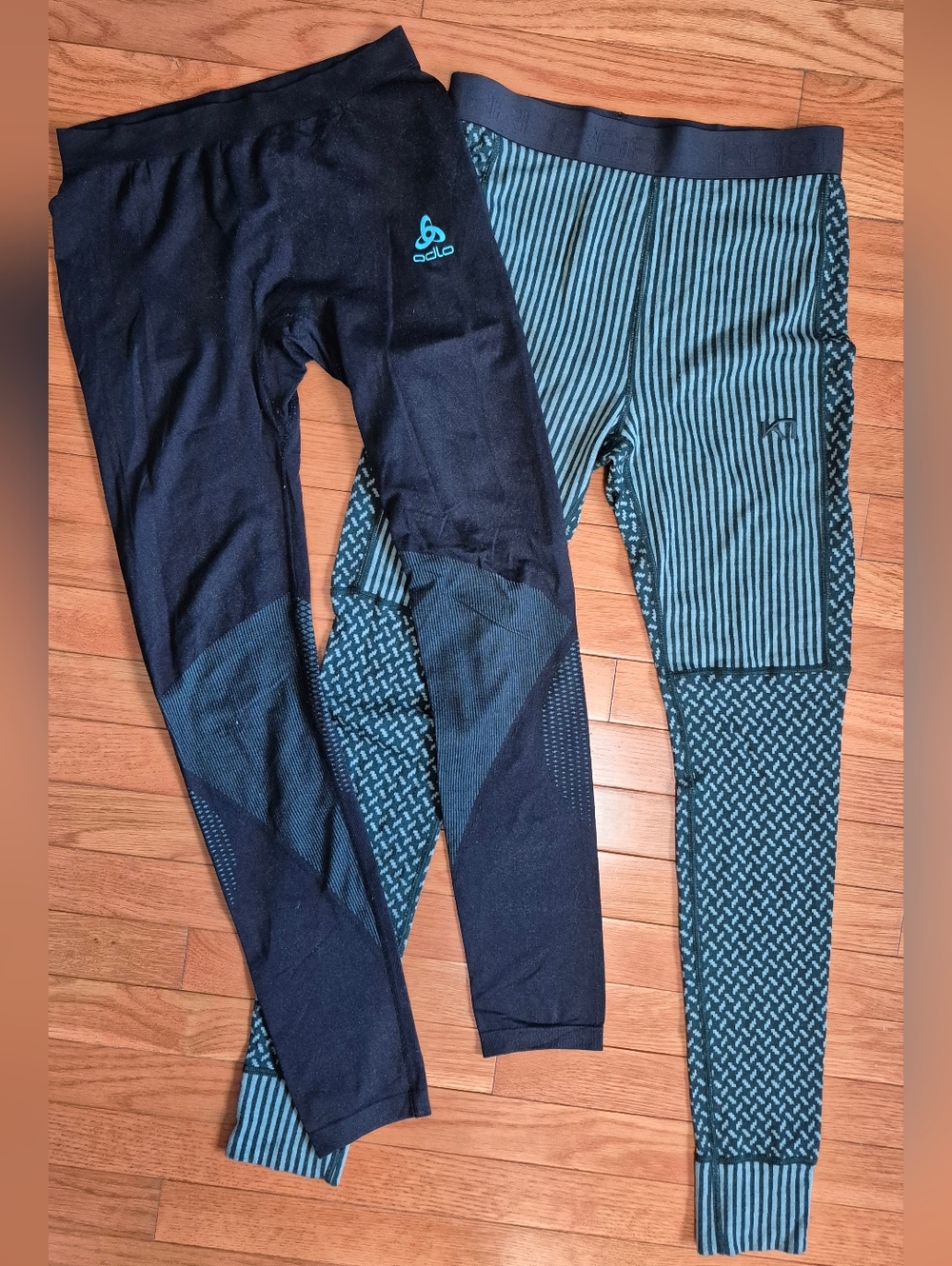 Odlo Black Athletic Wool Blend Tights with Teal Logo - Picture 5 of 5